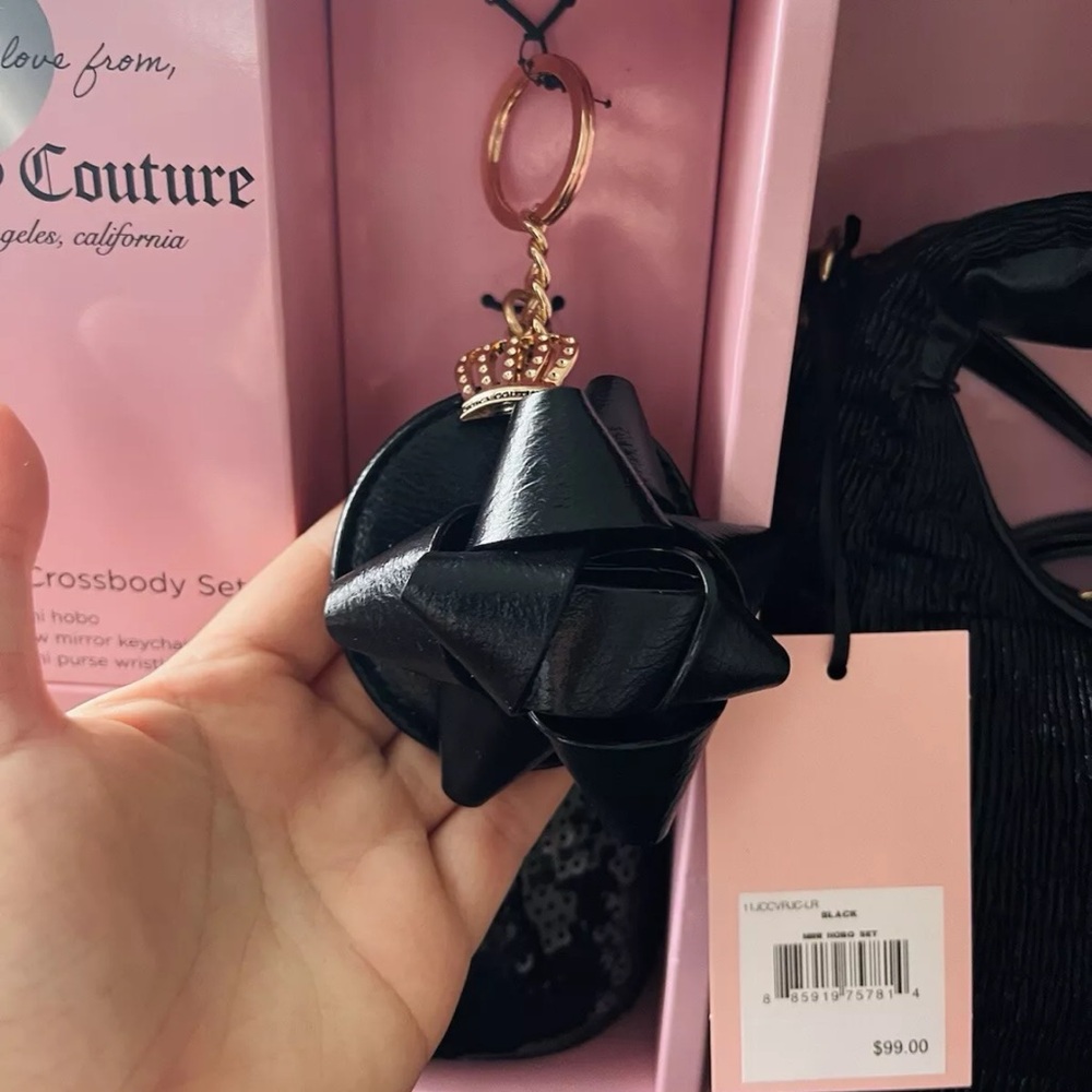 SOLD 🚨NWT Juicy Couture Gift Set - Picture 3 of 6